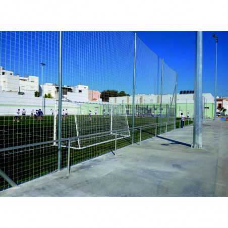 POSTES PROTECCION RED 7 MTS GALVANIZADOS CON BASE PARA ATORNILLAR GROSRO 4 MM